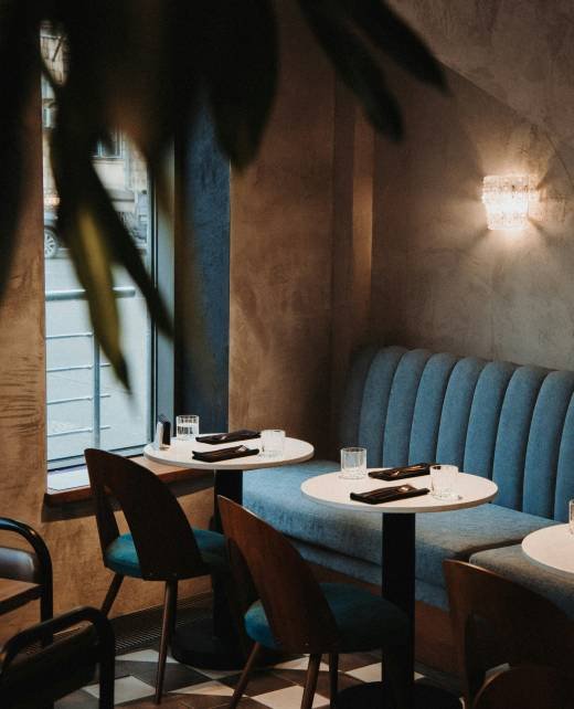 klara-kulikova-yjQDnOhGE34-unsplash